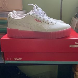 Puma sneakers 7.5 women pink and white